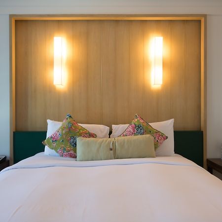 Sawaddi Patong Resort & Spa By Tolani - Sha Extra Plus Ngoại thất bức ảnh