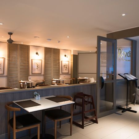 Sawaddi Patong Resort & Spa By Tolani - Sha Extra Plus Ngoại thất bức ảnh