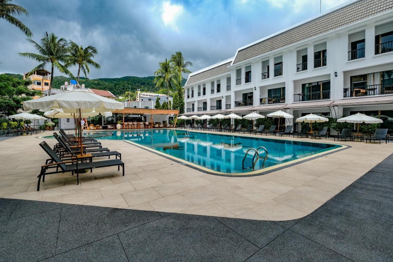 Sawaddi Patong Resort & Spa By Tolani - Sha Extra Plus Ngoại thất bức ảnh