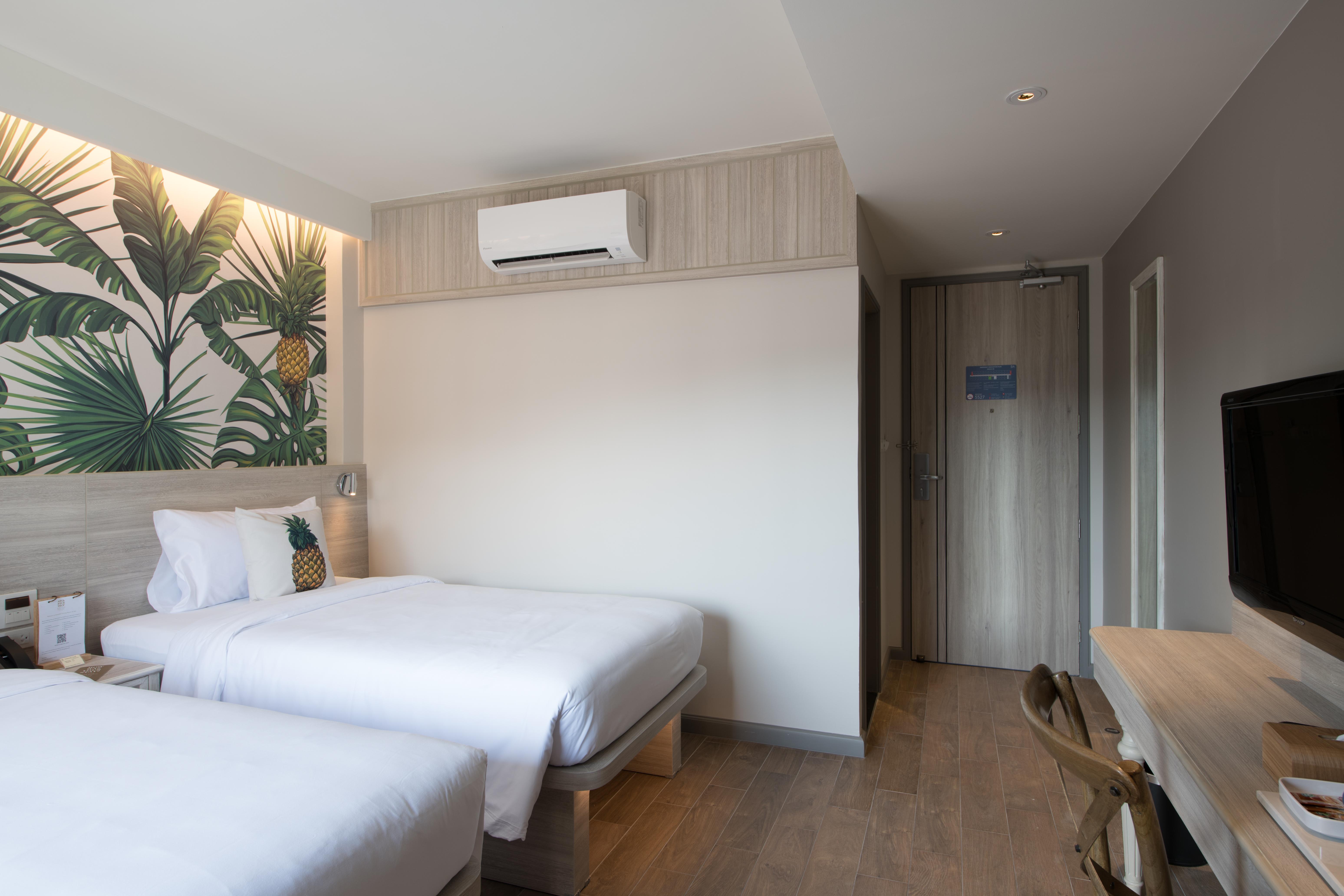 Sawaddi Patong Resort & Spa By Tolani - Sha Extra Plus Ngoại thất bức ảnh