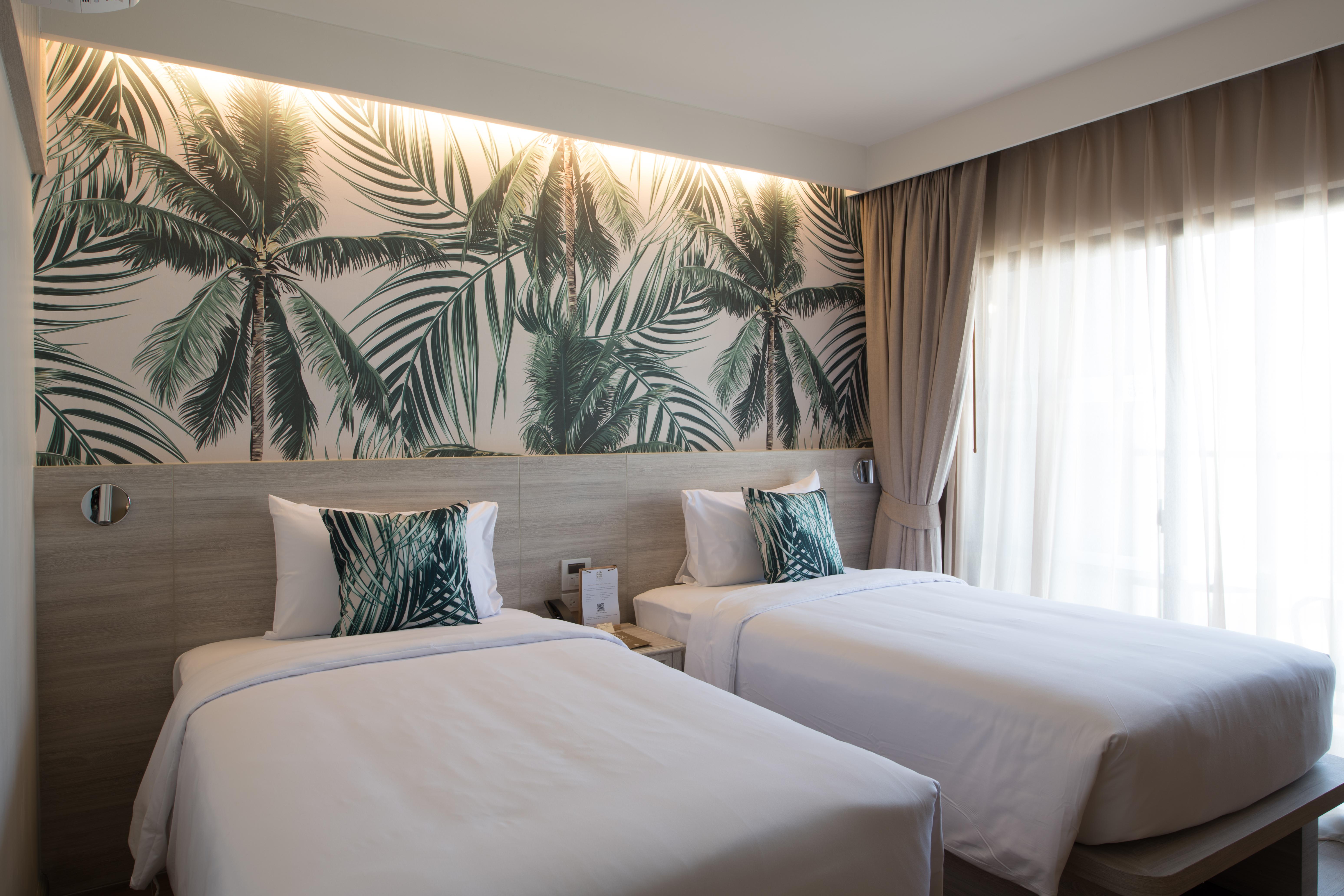 Sawaddi Patong Resort & Spa By Tolani - Sha Extra Plus Ngoại thất bức ảnh
