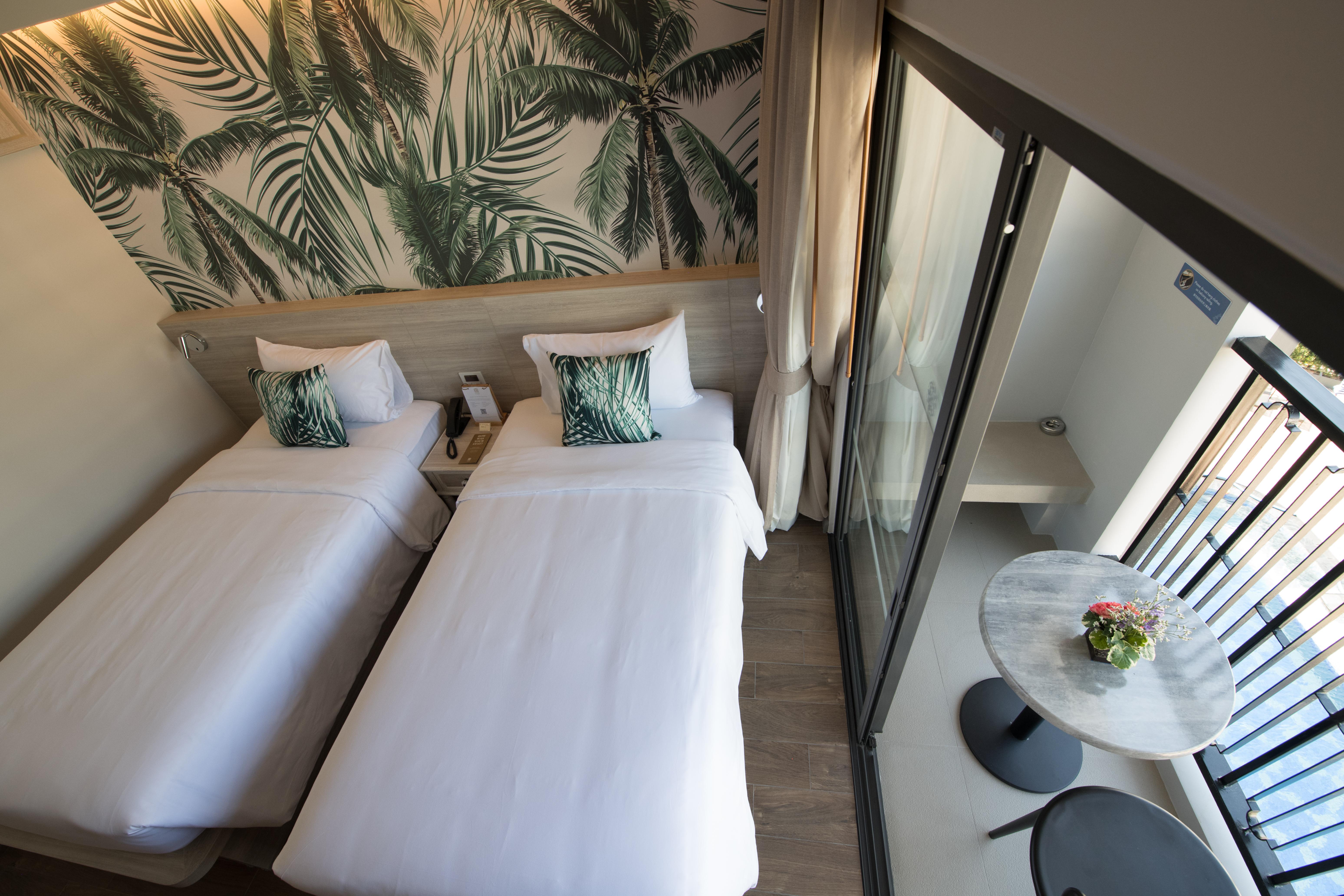 Sawaddi Patong Resort & Spa By Tolani - Sha Extra Plus Ngoại thất bức ảnh