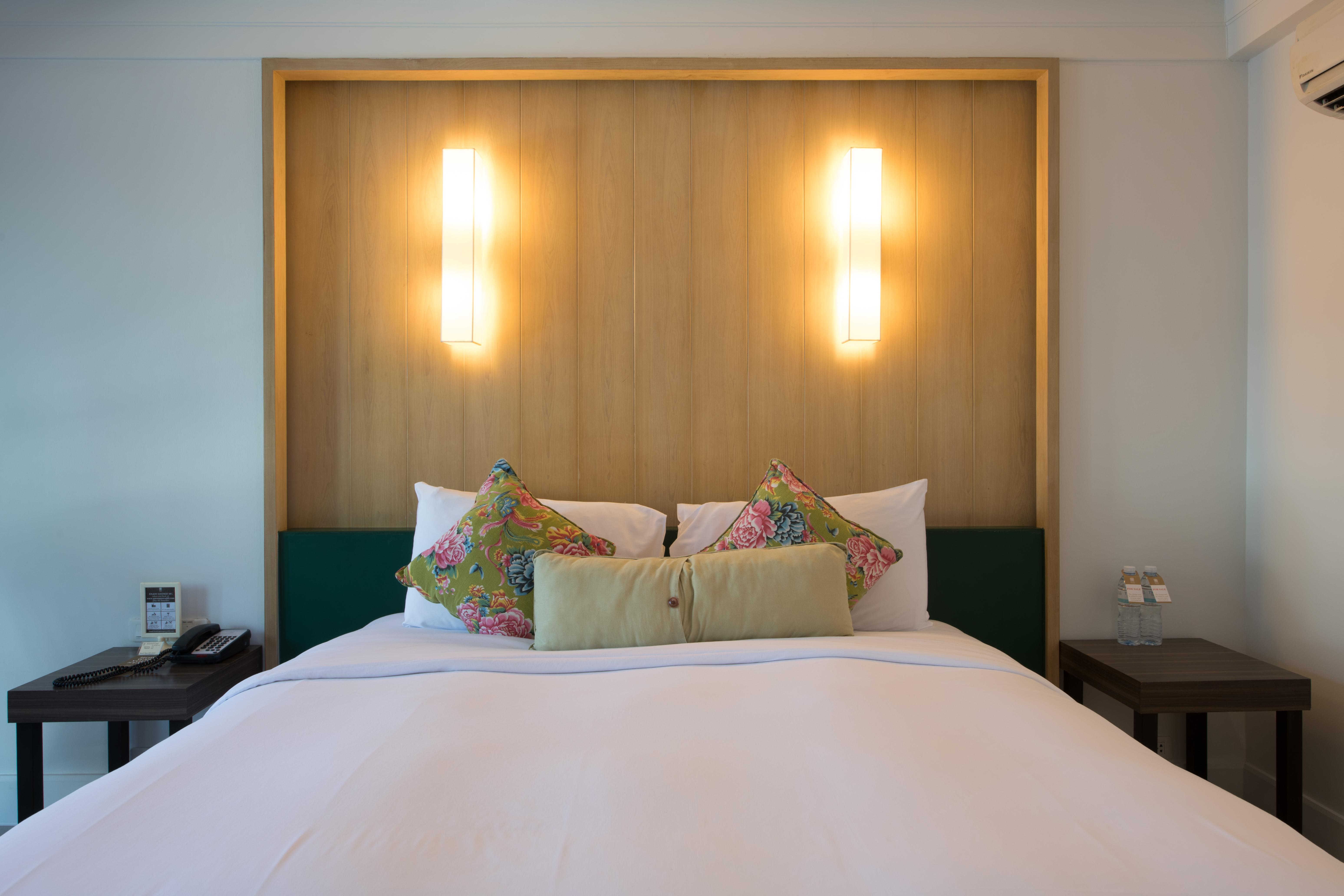 Sawaddi Patong Resort & Spa By Tolani - Sha Extra Plus Ngoại thất bức ảnh